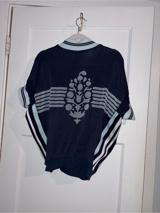 Free People Tops - NWT free people Navy Blue Floral top